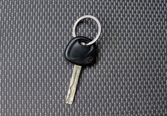 Подержанный автомобиль Kia Rio Hatchback 2010 года (18 фото)