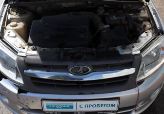 Подержанный автомобиль LADA (ВАЗ) Granta Sedan 2013 года (17 фото)