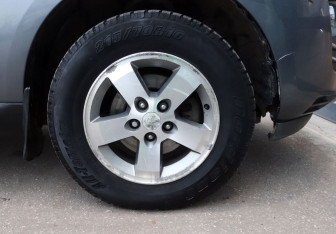 Подержанный автомобиль Peugeot 4007 2011 года (9 фото)