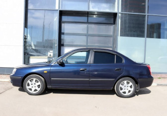 Подержанный автомобиль Hyundai Elantra Sedan 2006 года (8 фото)