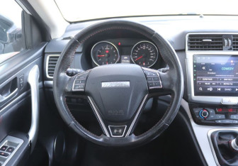 Подержанный автомобиль Haval H6 2019 года (16 фото)