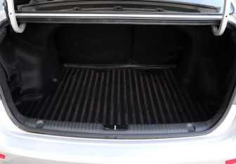 Подержанный автомобиль Kia Rio Sedan 2016 года (16 фото)