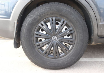 Подержанный автомобиль Chevrolet Captiva 2007 года (10 фото)