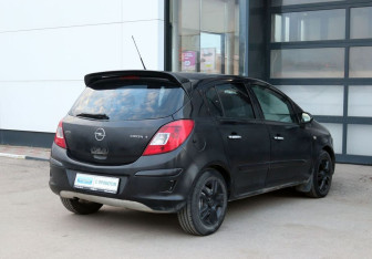 Подержанный автомобиль Opel Corsa 2007 года (5 фото)