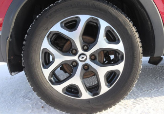 Подержанный автомобиль Renault Arkana 2021 года (11 фото)