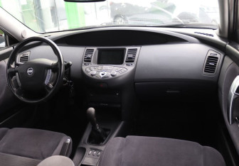 Подержанный автомобиль Nissan Primera Sedan 2005 года (13 фото)