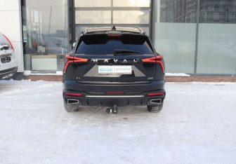 Подержанный автомобиль Haval F7 2024 года (4 фото)