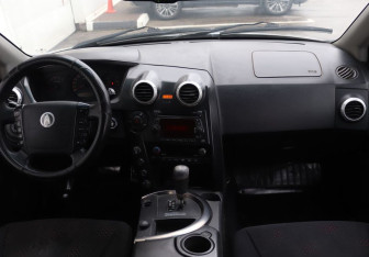 Подержанный автомобиль SsangYong Actyon Sports 2008 года (12 фото)