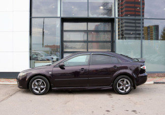 Подержанный автомобиль Mazda 6 Liftback 2007 года (2 фото)