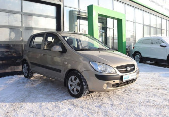 Подержанный автомобиль Hyundai Getz 2010 года (7 фото)