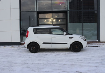 Подержанный автомобиль Kia Soul 2013 года (6 фото)
