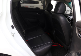 Подержанный автомобиль Kia Rio Sedan 2017 года (10 фото)