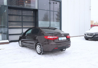 Подержанный автомобиль Kia Rio Sedan 2014 года (3 фото)