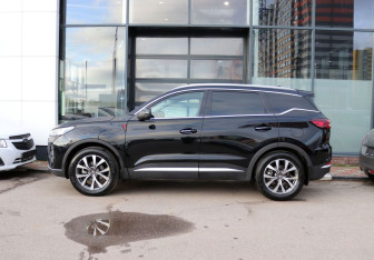 Подержанный автомобиль Chery Tiggo 7 Pro Max 2023 года (2 фото)