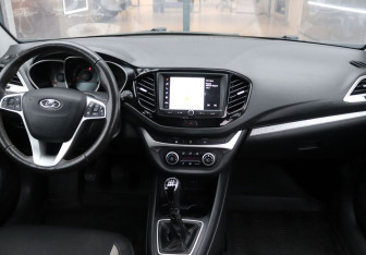 Подержанный автомобиль LADA (ВАЗ) Vesta Wagon 2021 года (15 фото)