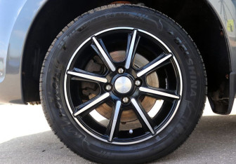 Подержанный автомобиль LADA (ВАЗ) Granta Hatchback 2018 года (9 фото)