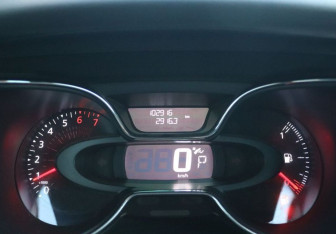 Подержанный автомобиль Renault Kaptur 2017 года (16 фото)