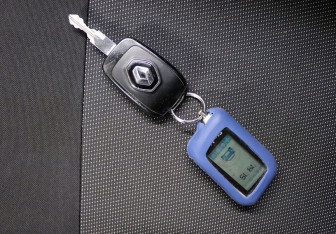 Подержанный автомобиль Renault Sandero 2019 года (18 фото)