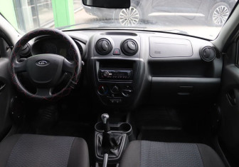 Подержанный автомобиль LADA (ВАЗ) Granta Sedan 2014 года (13 фото)