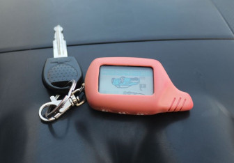 Подержанный автомобиль Chevrolet Aveo Sedan 2007 года (17 фото)