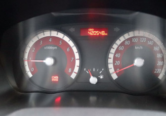 Подержанный автомобиль Kia Rio Hatchback 2010 года (17 фото)