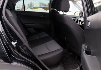 Подержанный автомобиль Hyundai Creta 2017 года (11 фото)