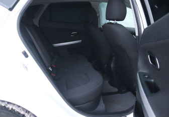 Подержанный автомобиль Kia Ceed Hatchback 2018 года (10 фото)