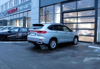 Подержанный автомобиль Haval M6 2025 года (5 фото)