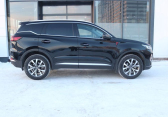 Подержанный автомобиль Chery Tiggo 7 Pro Max 2023 года (6 фото)