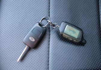 Подержанный автомобиль Kia Rio Sedan 2016 года (17 фото)