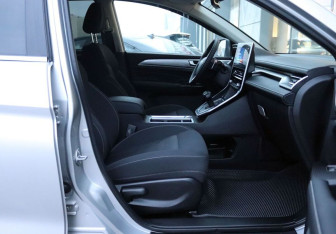 Подержанный автомобиль Haval M6 2025 года (13 фото)