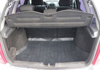 Подержанный автомобиль LADA (ВАЗ) Kalina Wagon 2012 года (11 фото)