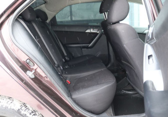 Подержанный автомобиль Kia Cerato Sedan 2010 года (11 фото)