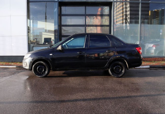 Подержанный автомобиль LADA (ВАЗ) Granta Sedan 2013 года (2 фото)