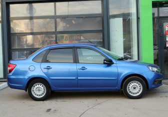 Подержанный автомобиль LADA (ВАЗ) Granta Sedan 2022 года (6 фото)