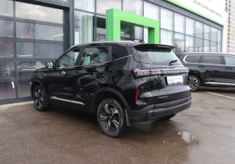 Подержанный автомобиль Chery Tiggo 4 2025 года (3 фото)