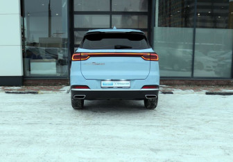 Подержанный автомобиль Chery Tiggo 7 Pro Max 2023 года (4 фото)
