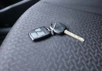 Подержанный автомобиль Kia Rio Hatchback 2016 года (18 фото)