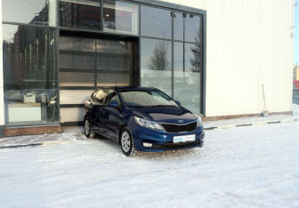 Подержанный автомобиль Kia Rio Hatchback 2016 года (7 фото)