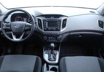 Подержанный автомобиль Hyundai Creta 2017 года (14 фото)
