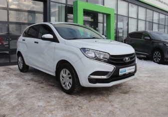 Подержанный автомобиль LADA (ВАЗ) XRAY 2019 года (3 фото)