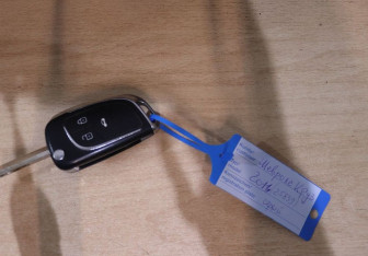Подержанный автомобиль Chevrolet Cruze Sedan 2011 года (18 фото)