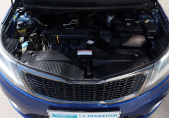 Подержанный автомобиль Kia Rio Sedan 2012 года (10 фото)