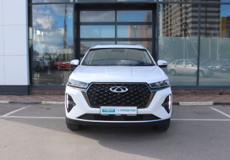 Подержанный автомобиль Chery Tiggo 7 Pro Max 2023 года (8 фото)