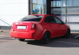 Подержанный автомобиль Chevrolet Lacetti Sedan 2008 года (5 фото)