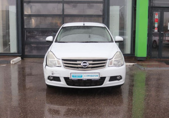 Подержанный автомобиль Nissan Almera Sedan 2014 года (8 фото)