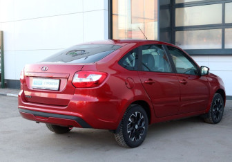 Подержанный автомобиль LADA (ВАЗ) Granta Liftback 2022 года (5 фото)