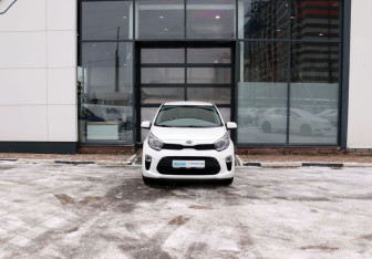 Подержанный автомобиль Kia Picanto 2021 года (8 фото)