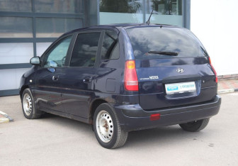 Подержанный автомобиль Hyundai Matrix 2005 года (3 фото)