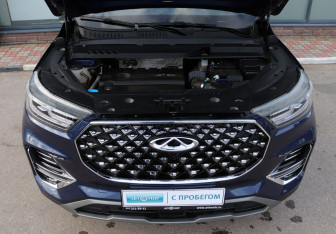 Подержанный автомобиль Chery Tiggo 8 Pro 2022 года (10 фото)